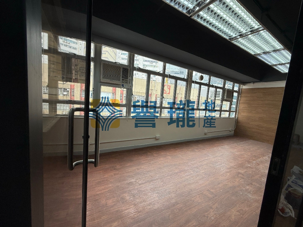 嘉力工業中心B座