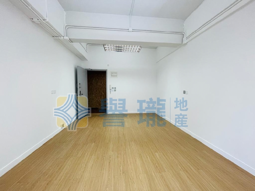 豪華工業大廈