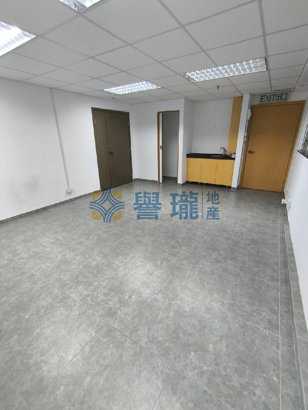 金龍工業中心4座