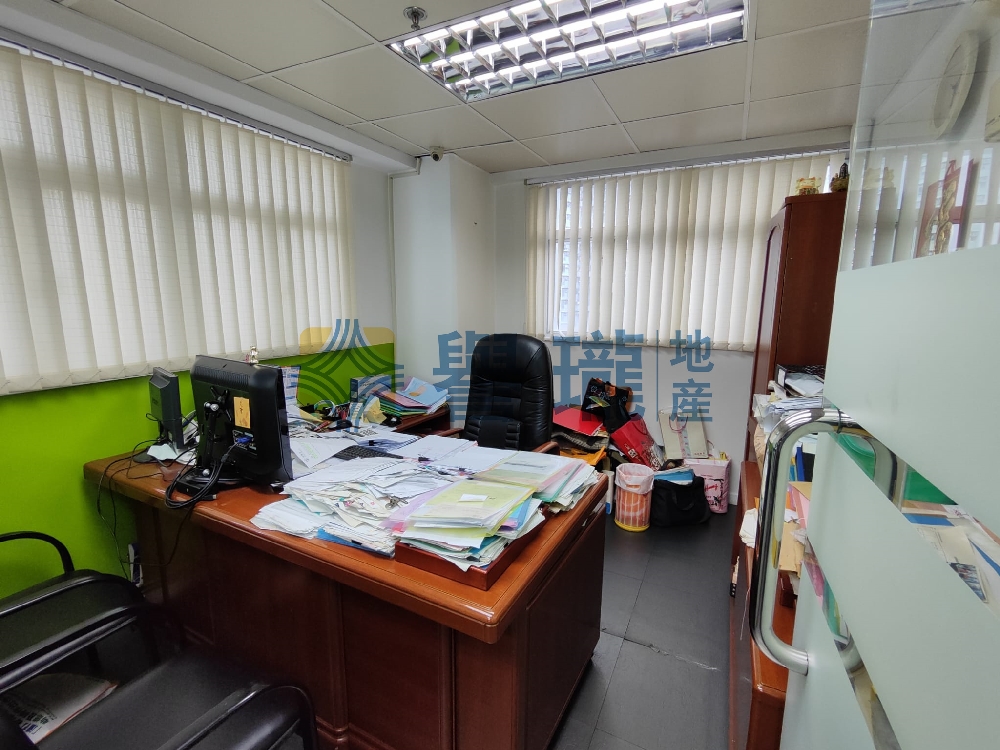 金龍工業中心2座