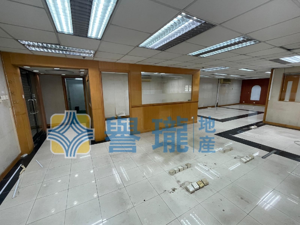 金龍工業中心1座